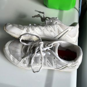 Varsity Edge cheer shoe size 5.5